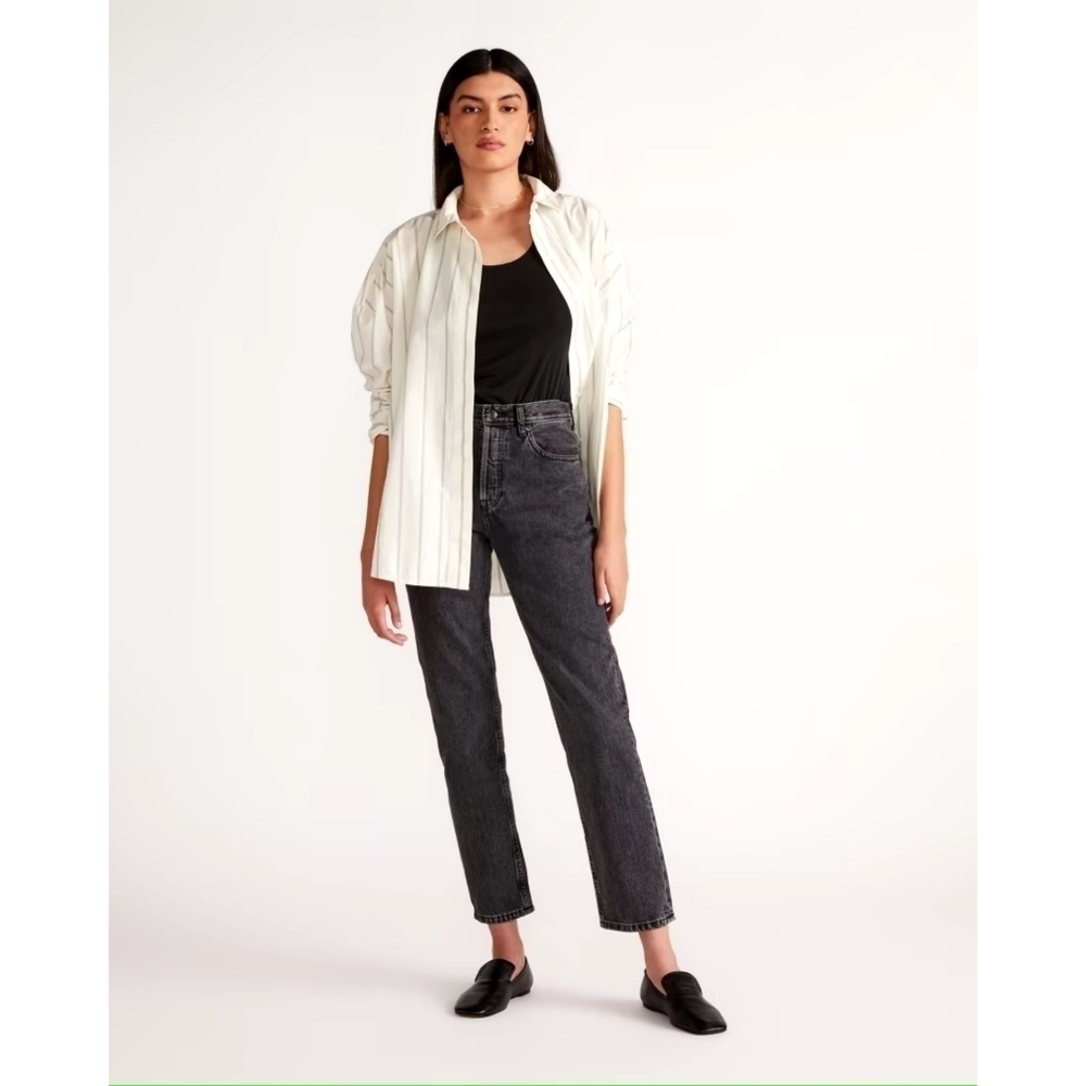 Everlane Jeans Button Fly 90s Cheeky Straight High Rise Washed Black NEW